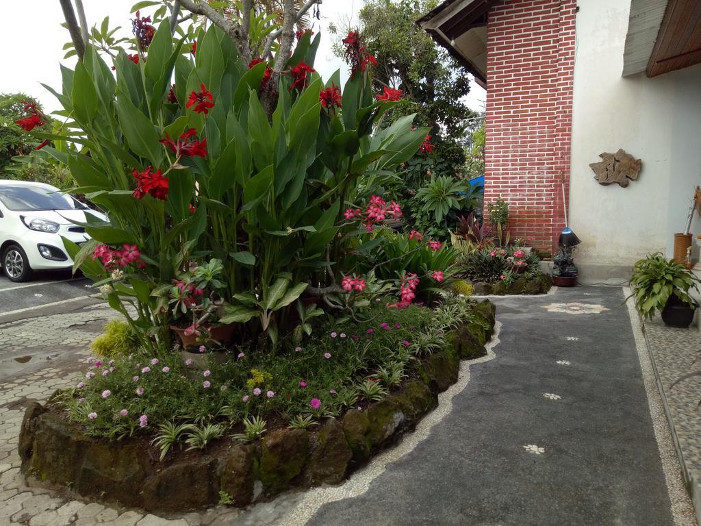 Apartament Geriya House Ubud Zewnętrze zdjęcie